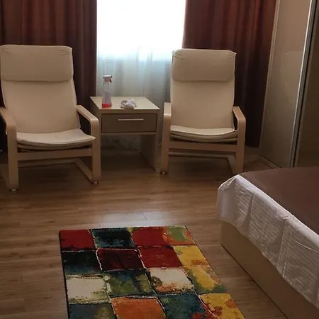Διαμέρισμα Grand 2 *